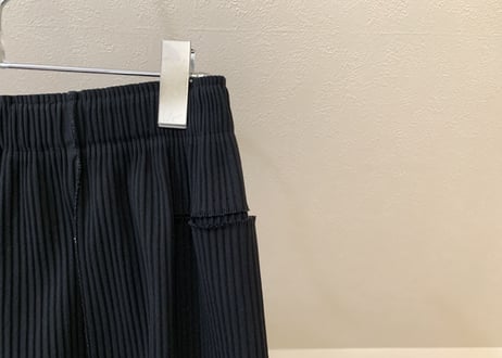 issey miyake me pleats wide pants black