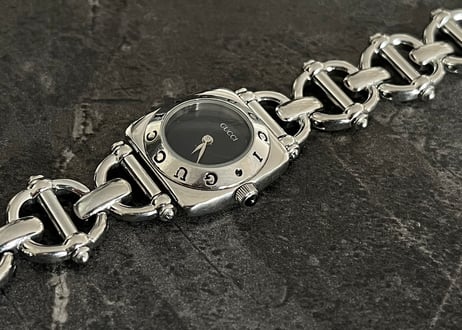 gucci silver bracelet dress watch