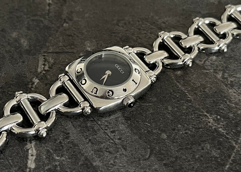 グッチ 時計 ブレスレット gucci silver bracelet dress watch | weekend tokyo