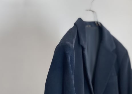apc made in Flance  corduroy set up suit