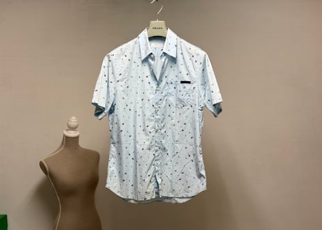 prada logo shirt