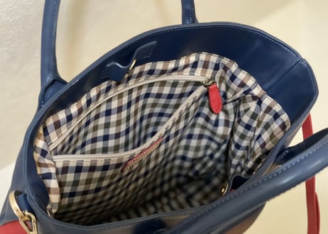 aquascutum made in england leather bag