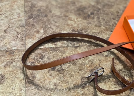hermes  leather bracelet "api"