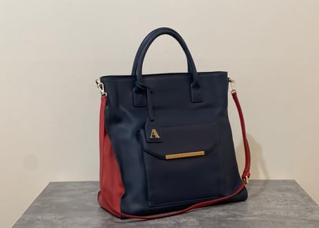 aquascutum made in england leather bag