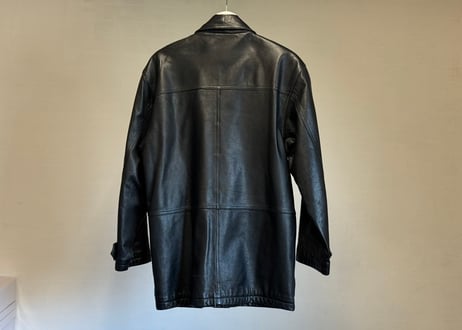 "weekend leather selection" B