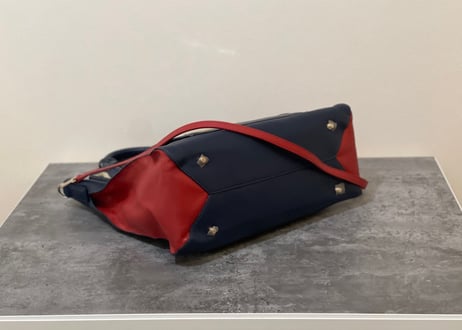 aquascutum made in england leather bag