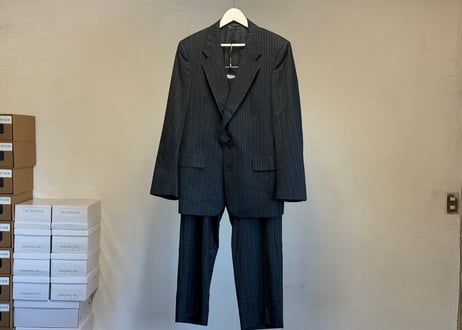 dior stripe single set up suit