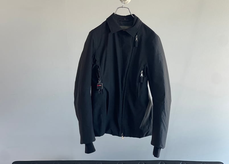 Prada ゴアテックス中綿ブルゾン prada 