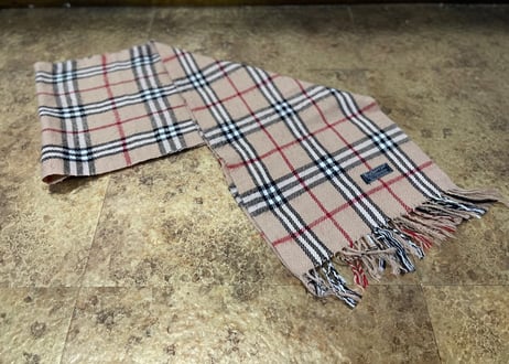 burbery made in England muffler
