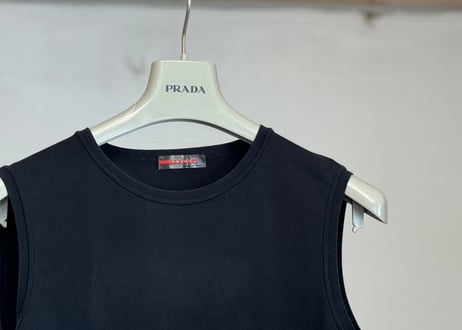 prada back pocket sleeveless