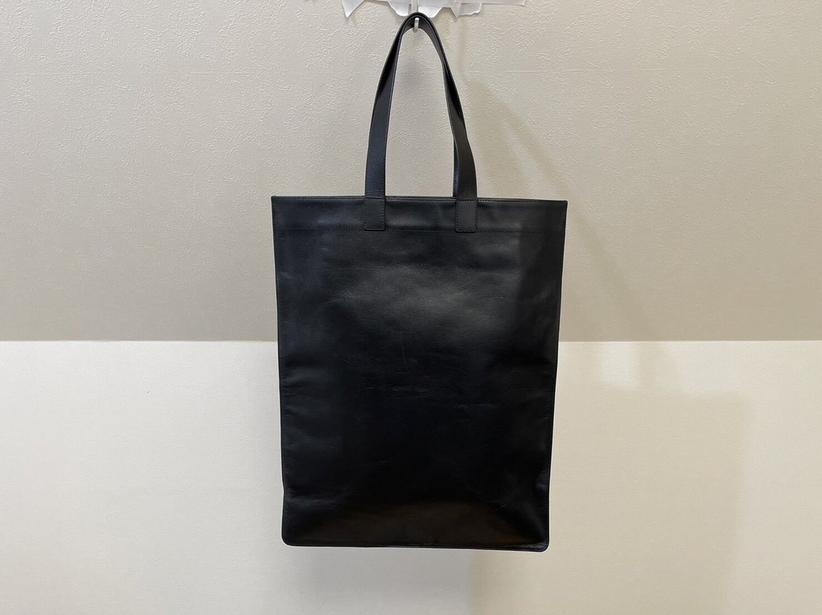 comme des garcons leather tote bag | weekend tokyo