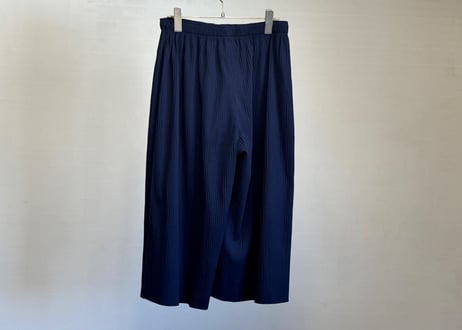 isseymiyake pleats wide pants