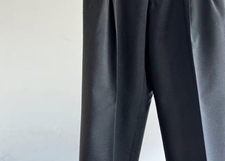 yves saint laurent tuxedo set up suit