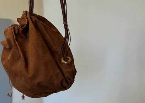 bally leather bag