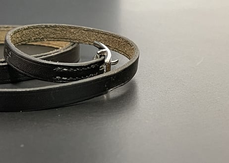 hermes  leather bracelet "api"