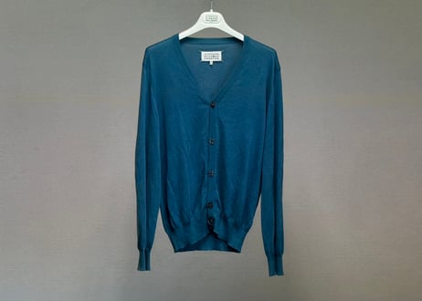maison margiela elbow patch cardigan blue