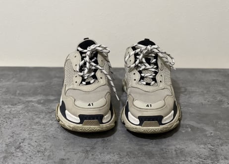 balenciaga "triple s"