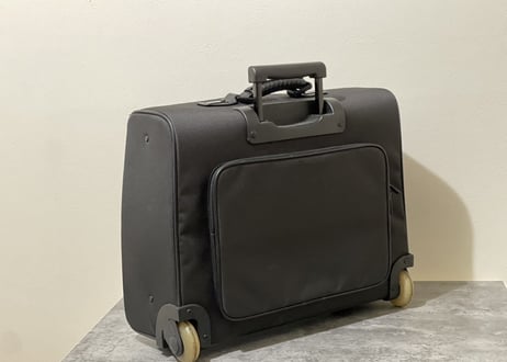 im impact issey miyake 90s carry bag