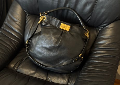 marc by marc jacobs leather shoulder bag