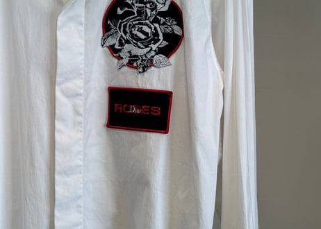 dior 2018 runway model "薔薇” logo shirt