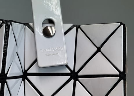 isseymiyake baobao bag