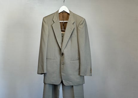 dior set up suit khaki