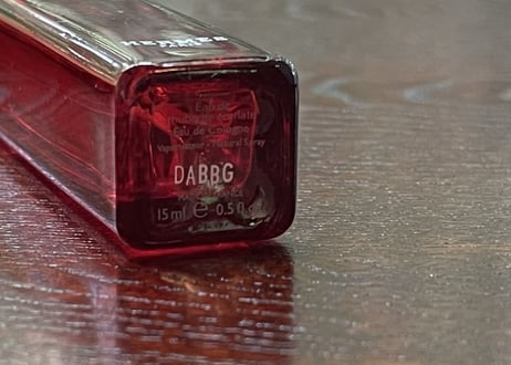 hermes "Eau de Rhubarbe Ecarlate" dead stock