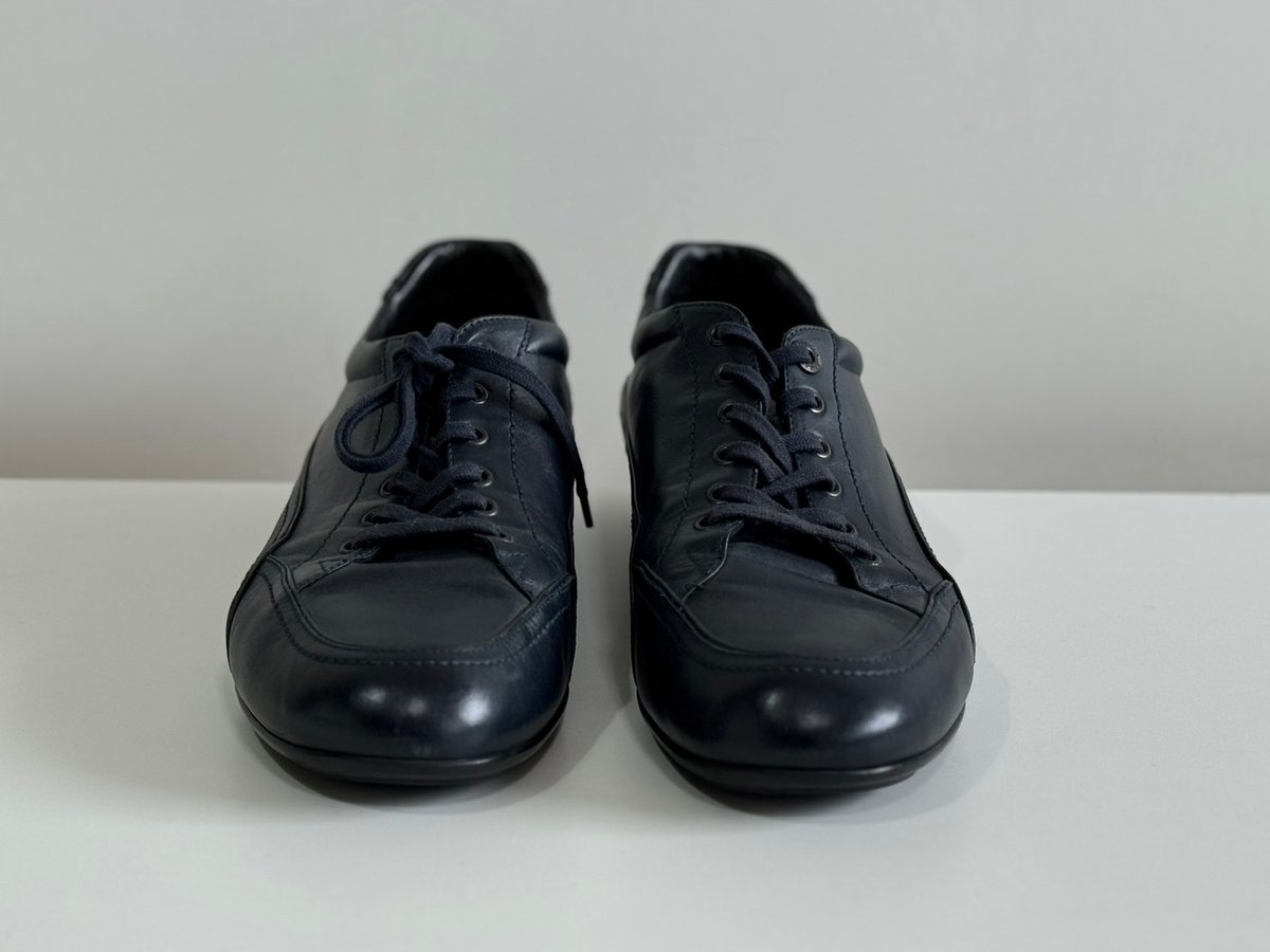 giorgio armani leather sneakers | weekend tokyo giorgio armani leather sneakers | weekend tokyo