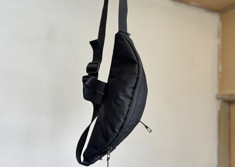 comme des garsons logo shoulder bag dead stock
