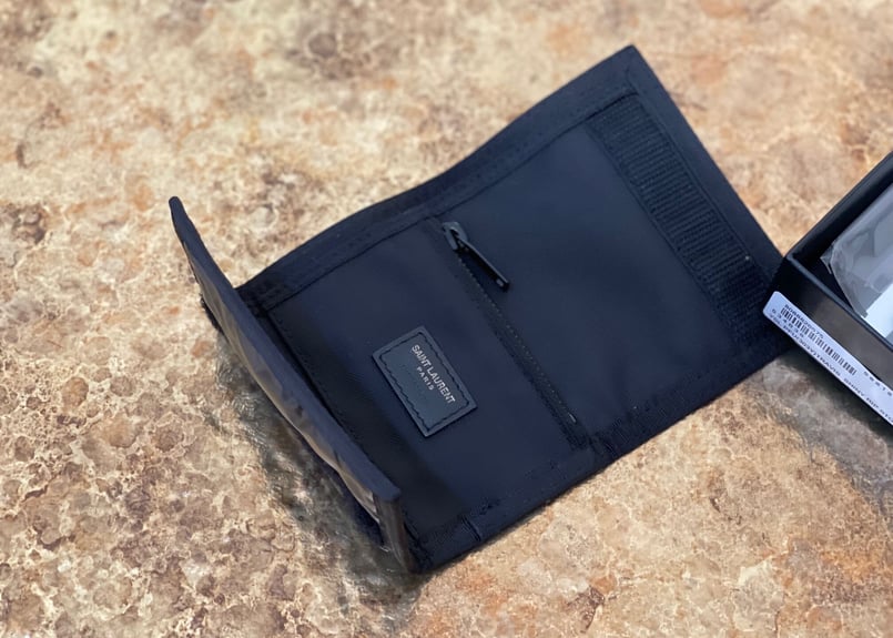 2020ss saint laurent nuxx wallet dead stock | w