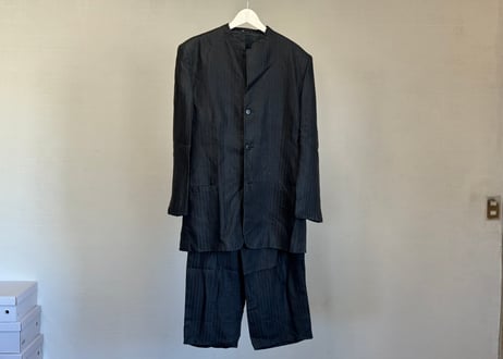 gianni versace stand collar set up suit