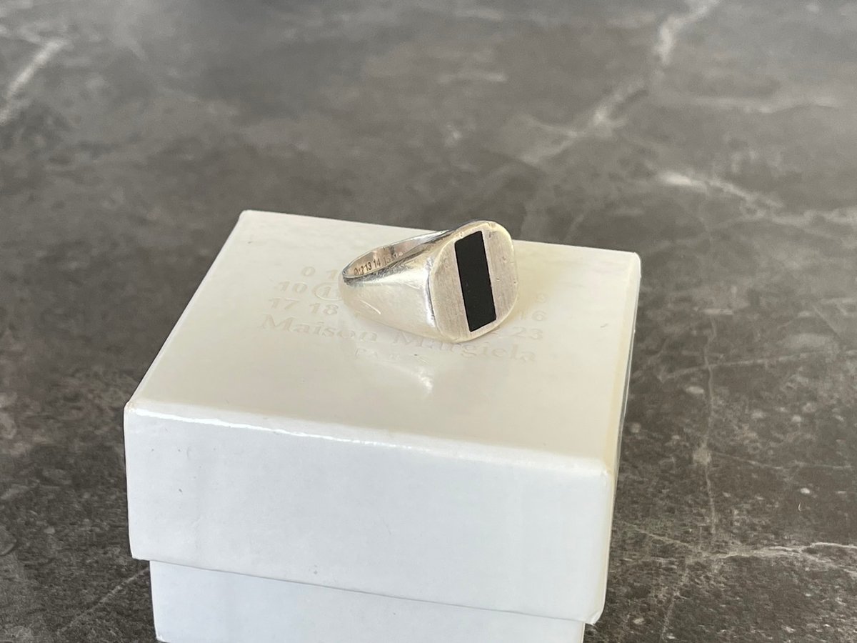 maison margiela signet ring | weekend tokyo