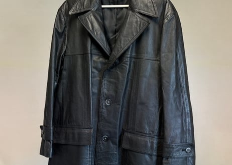 "weekend leather selection" G