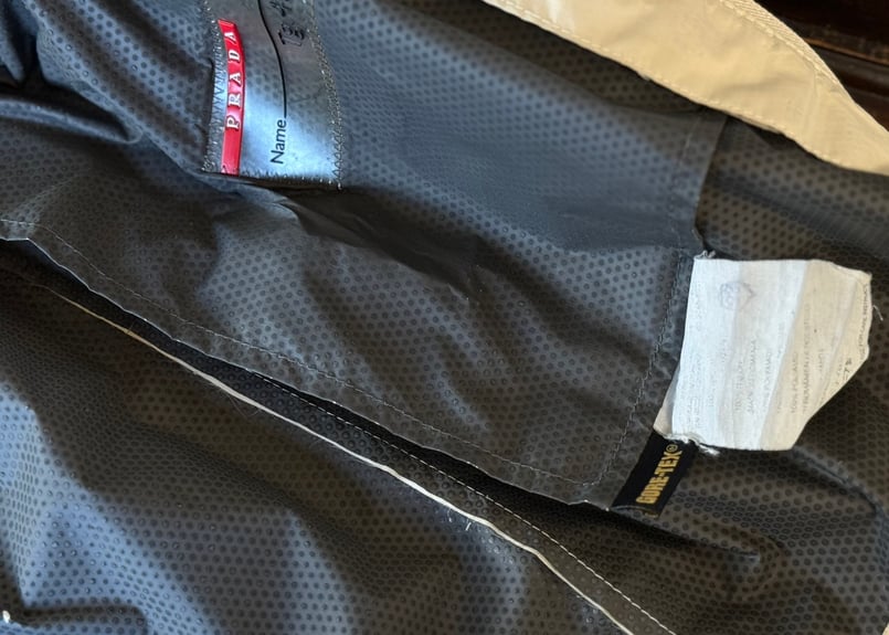 00s prada sports outer #H | weekend tokyo 00s prada sports outer #H | weekend tokyo