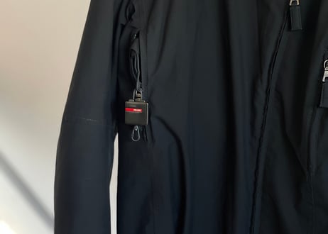 prada "中綿" goretex jacket