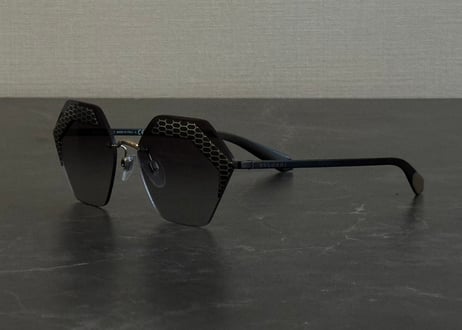 bvrgari sunglass dead stock