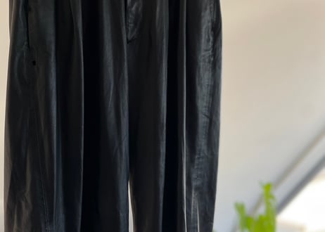 toironier fake leather wide tack pants