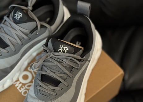 loewe on sneaker