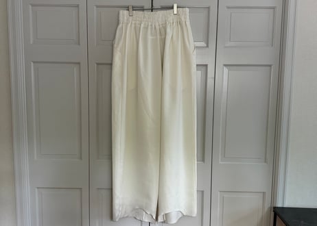 random identities wide pants