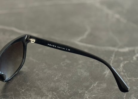 prada 00s sunglass
