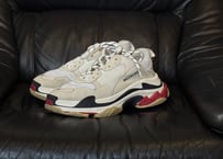 balenciaga triple s