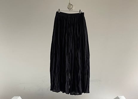pleats easy wide pants