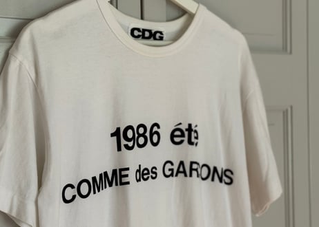 comme des garçons logo tops