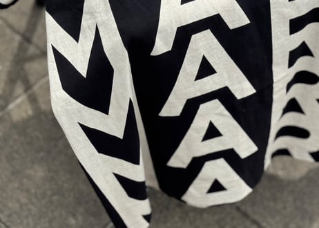 marc jacobs 1st line logo "総柄" over size tops