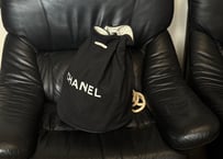 chanel logo bag