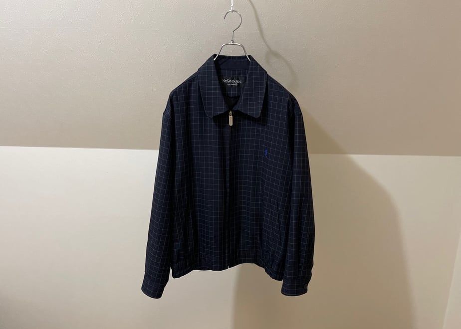 622c04e230344b74833d240a