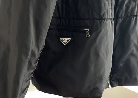 prada nylon logo quilting coat