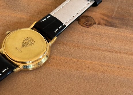 80-90s gucci leather belt dress watch #a