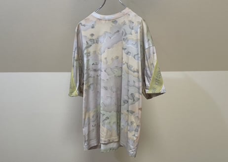 maison kitsune tops