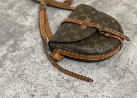 louis vuitton shoulder bag